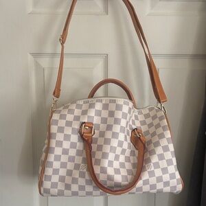 Elegant Checkered Satchel in Tan and White